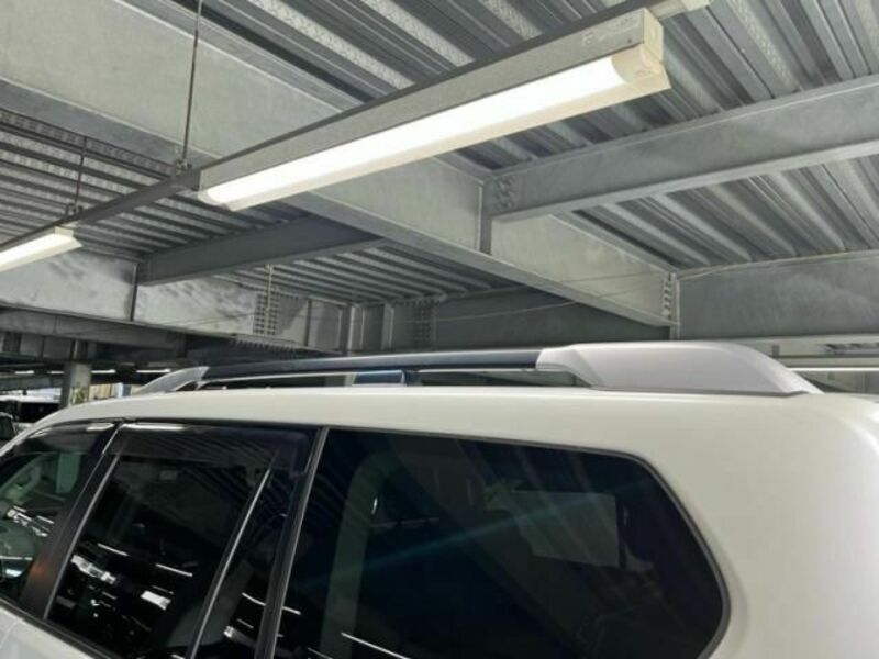 LAND CRUISER PRADO-9