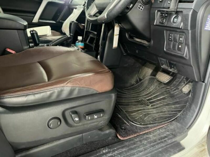 LAND CRUISER PRADO-14