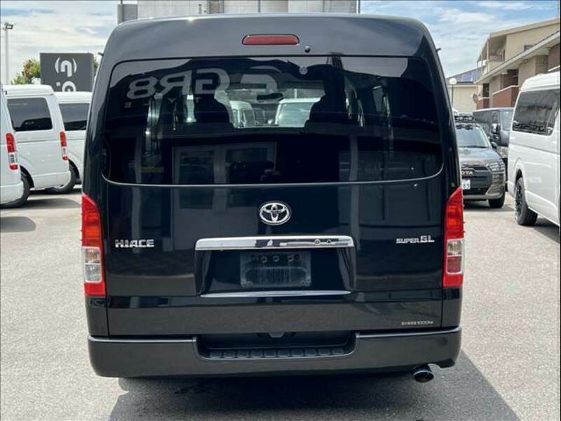HIACE VAN