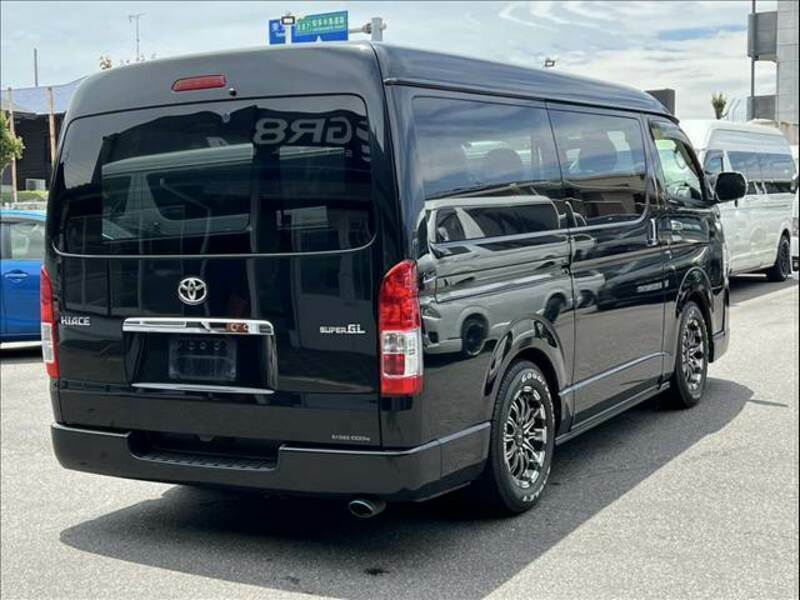 HIACE VAN