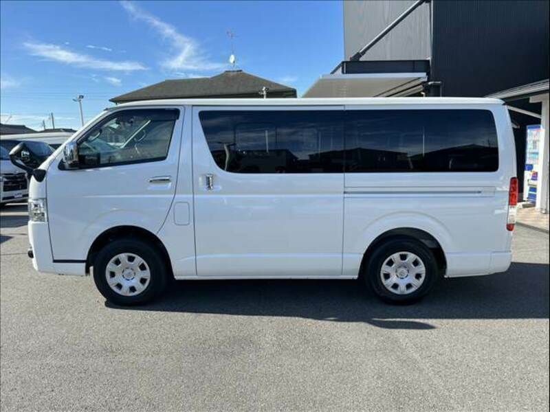HIACE VAN-13