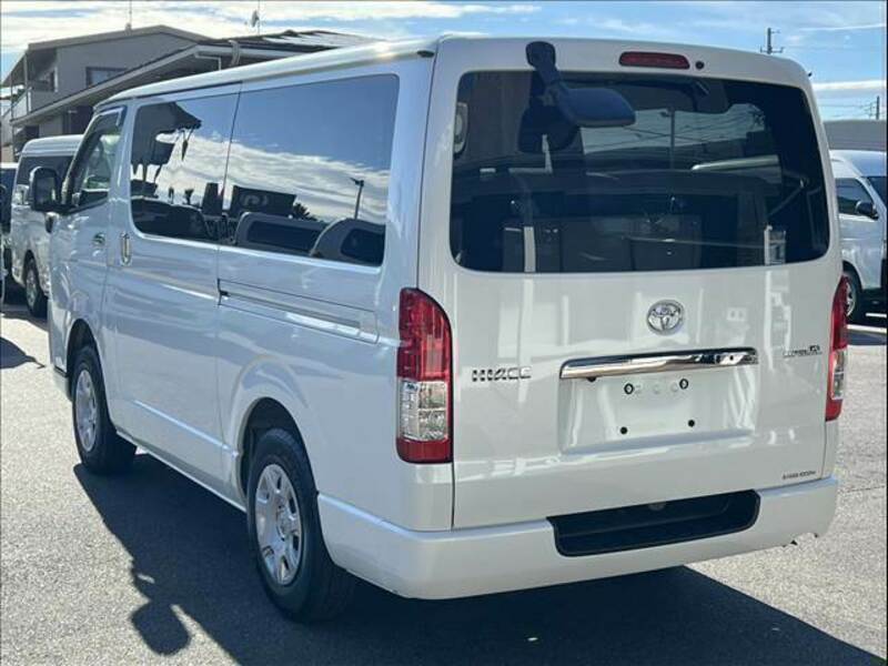HIACE VAN-15