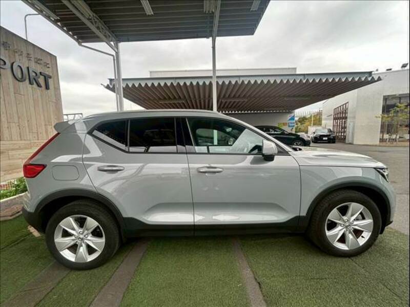 XC40