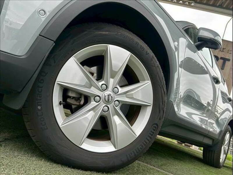 XC40