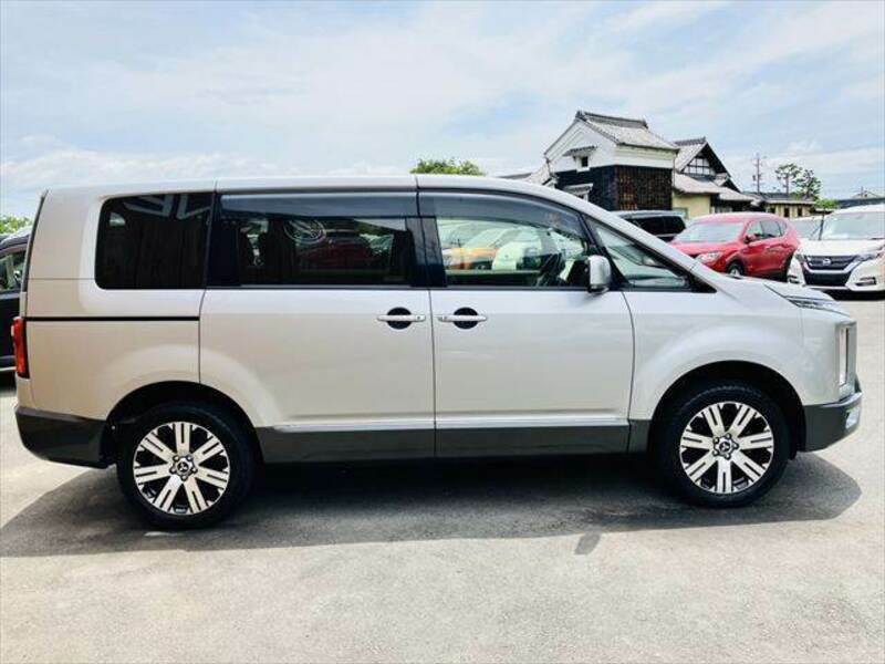 DELICA