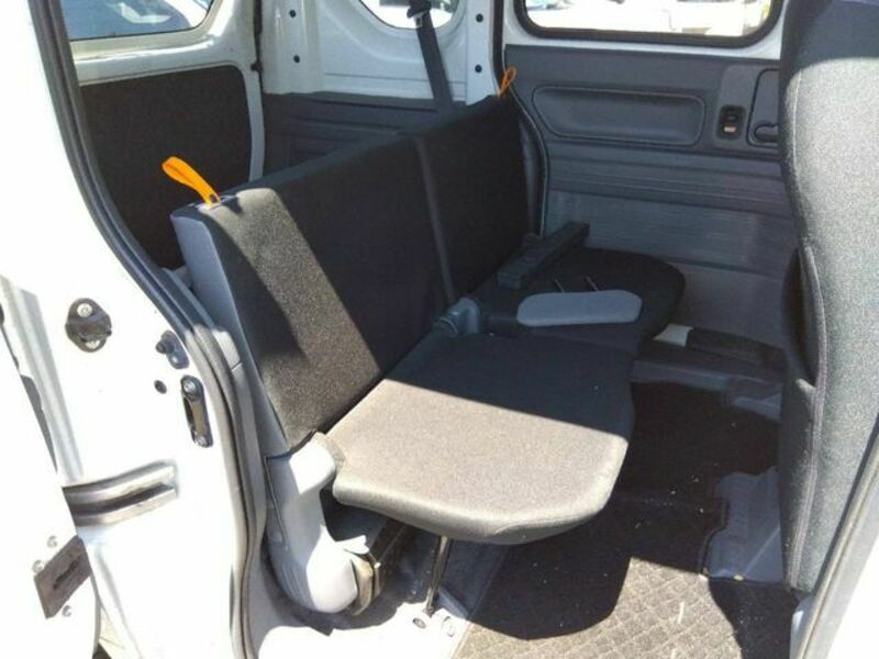 N-VAN