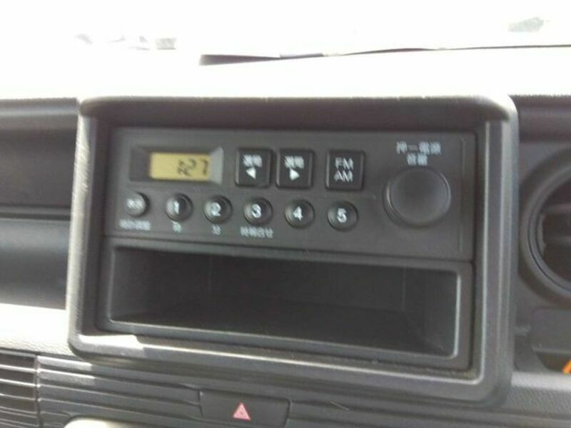 N-VAN