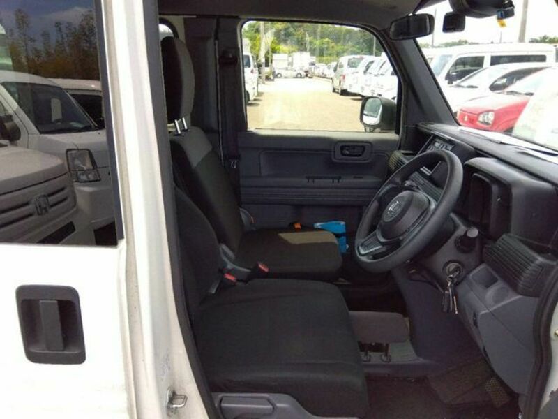 N-VAN