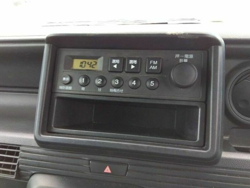 N-VAN