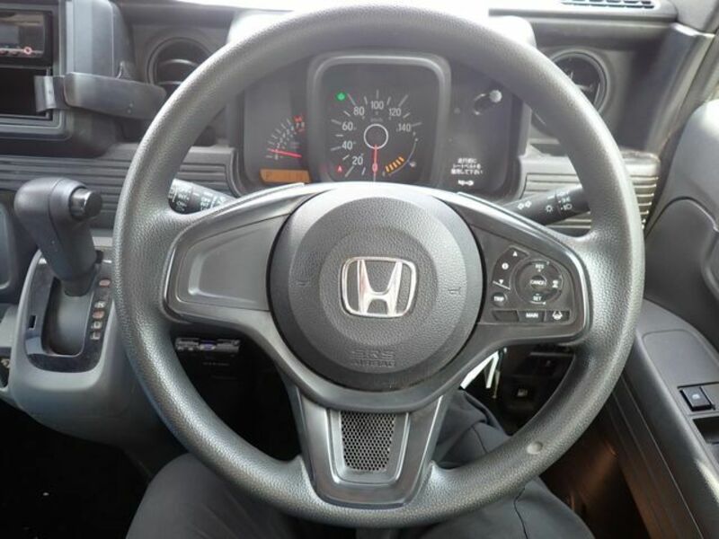 N-VAN