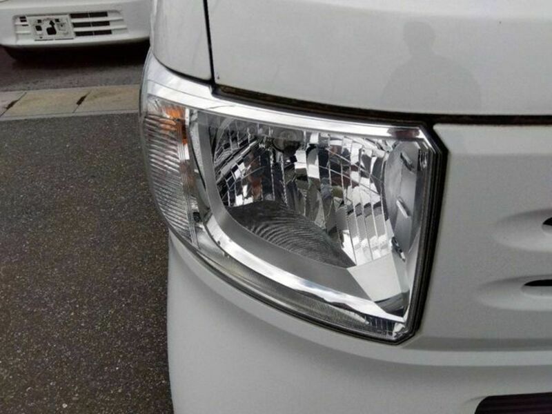 N-VAN