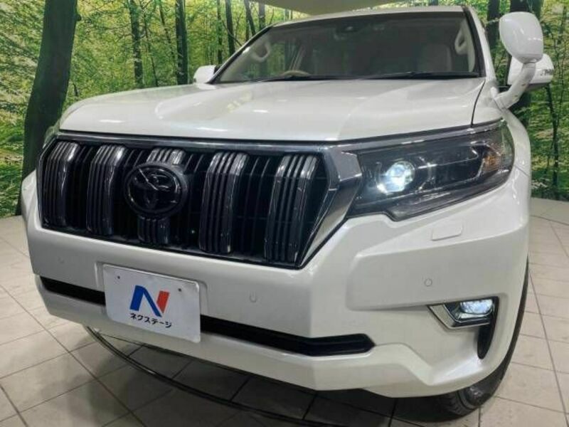 LAND CRUISER PRADO-12
