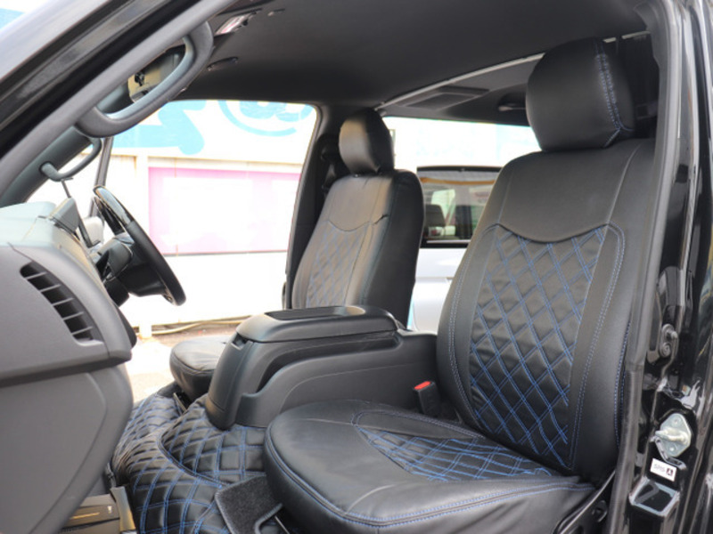 HIACE VAN-10