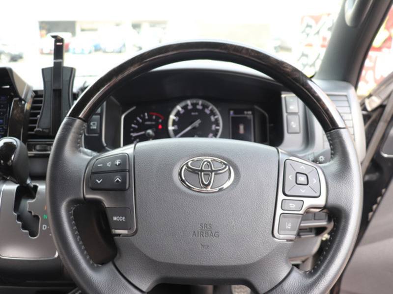 HIACE VAN-16