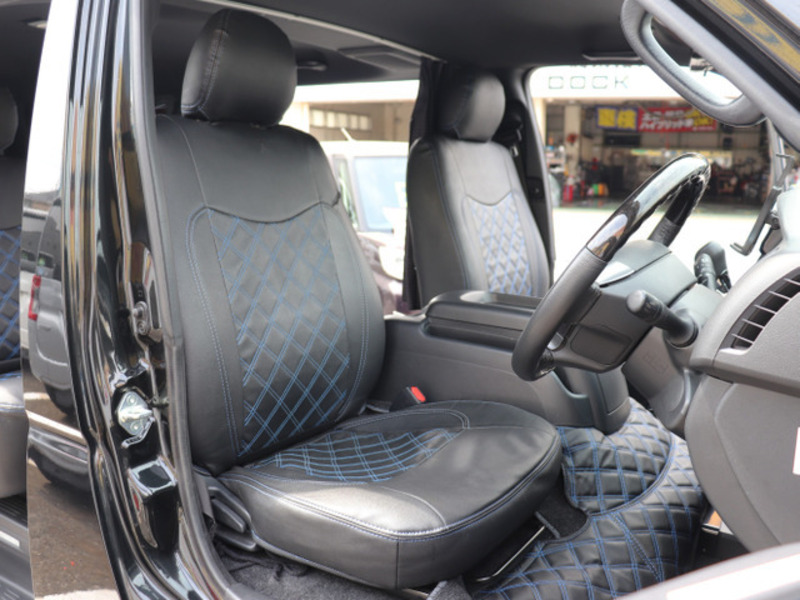 HIACE VAN-9