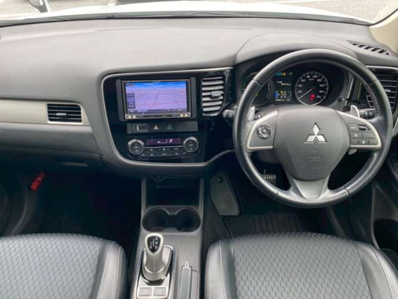 OUTLANDER PHEV