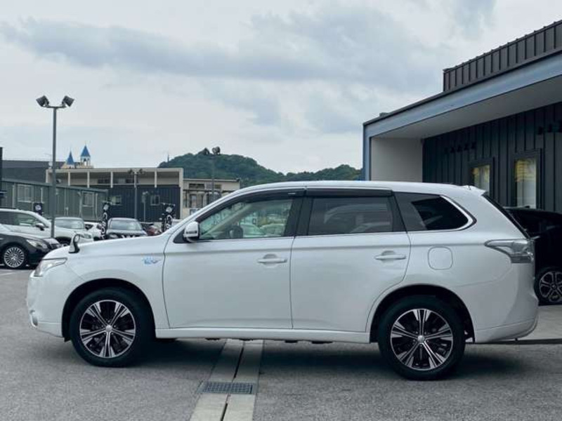 OUTLANDER PHEV