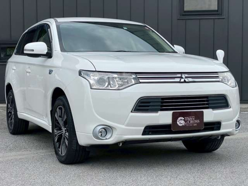 OUTLANDER PHEV
