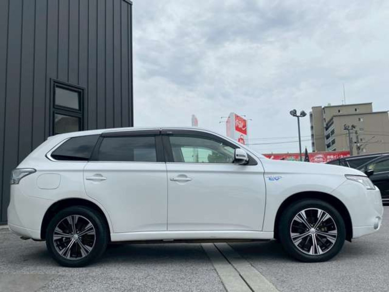OUTLANDER PHEV