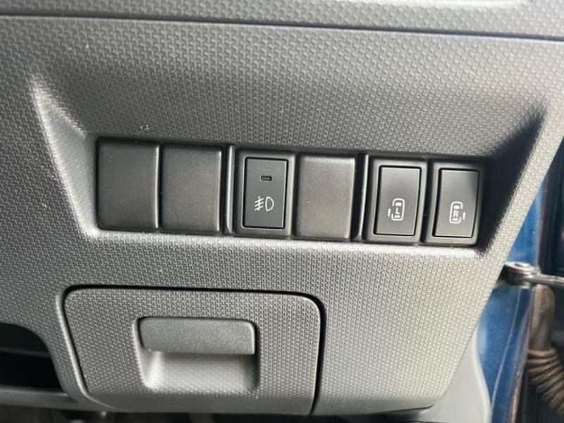 DELICA D2