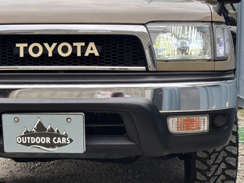 HILUX SURF