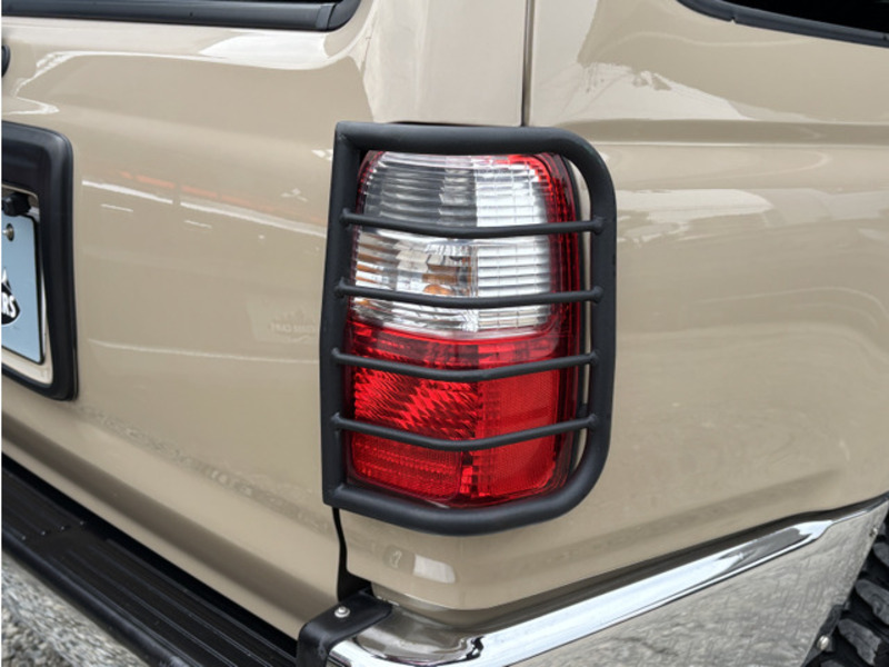 HILUX SURF