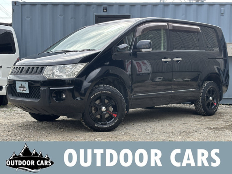 MITSUBISHI DELICA D5
