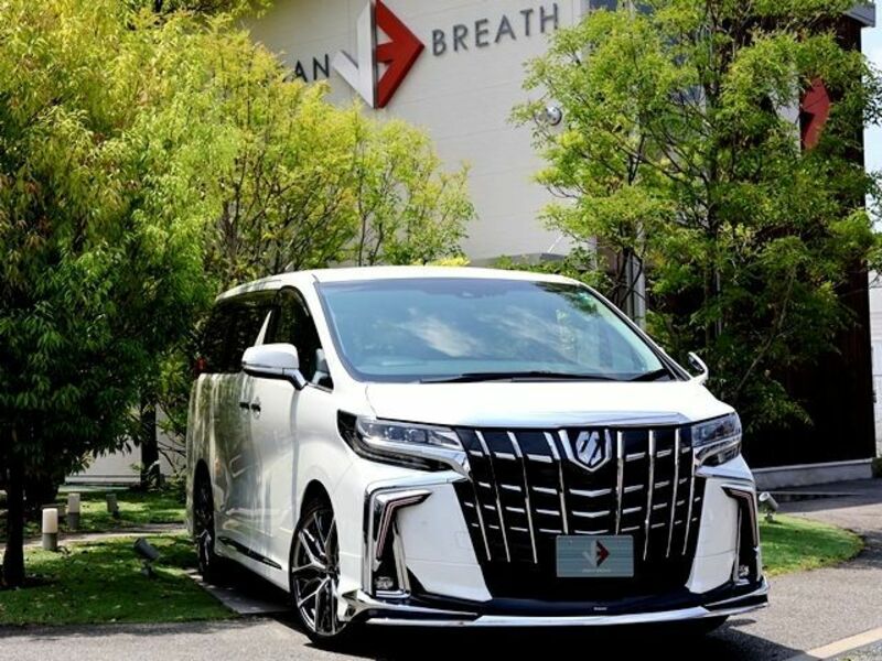 TOYOTA ALPHARD