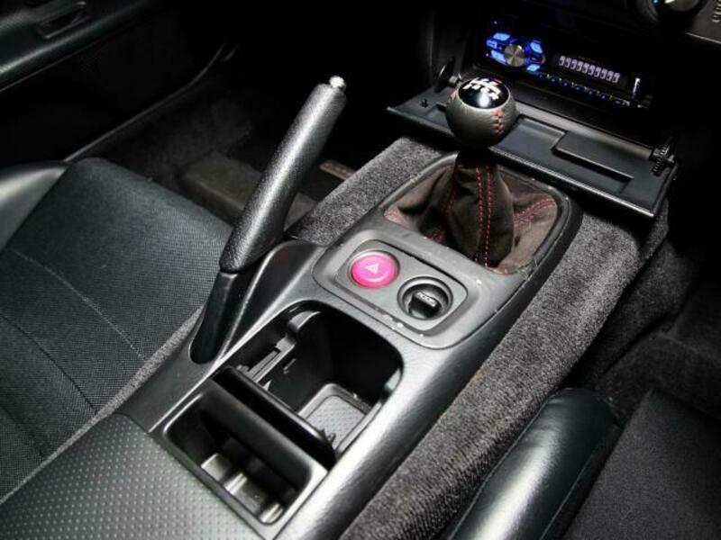S2000
