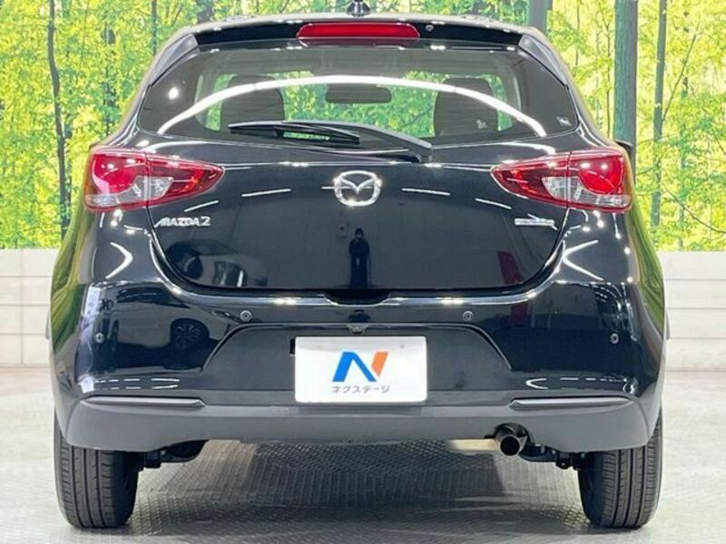 MAZDA2