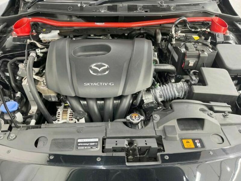 MAZDA2