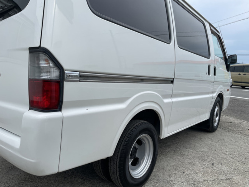BONGO VAN-17