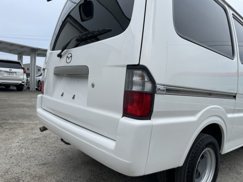 BONGO VAN-18