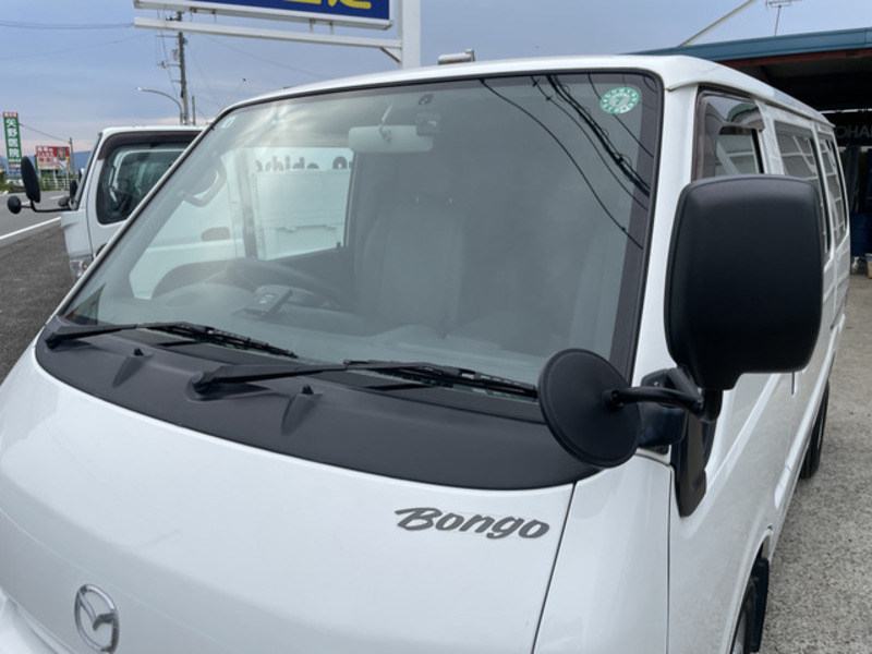 BONGO VAN-11