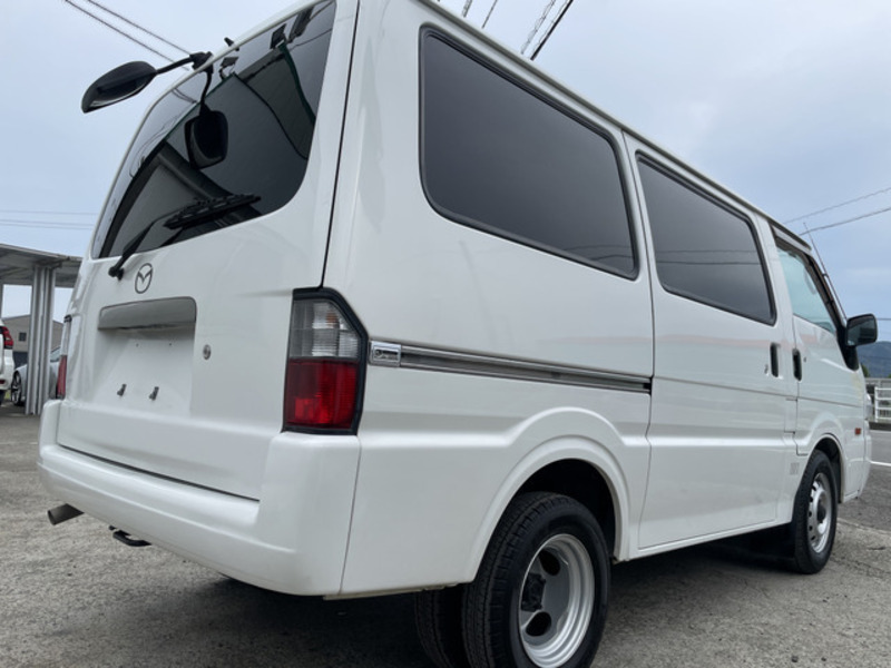 BONGO VAN-16