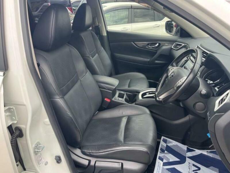 X-TRAIL-7