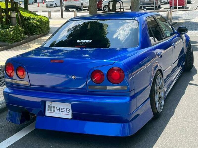 SKYLINE