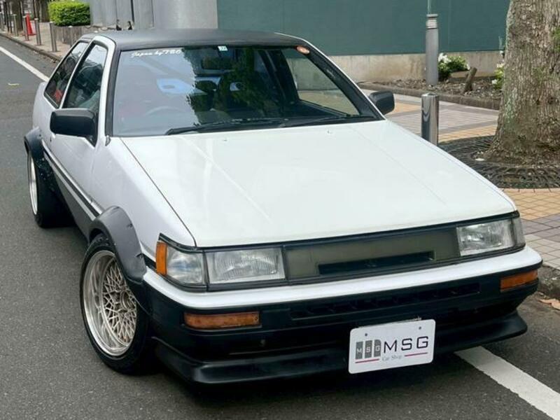 TOYOTA COROLLA LEVIN