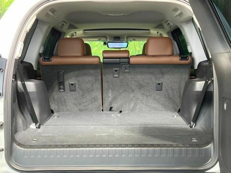 LAND CRUISER PRADO-16