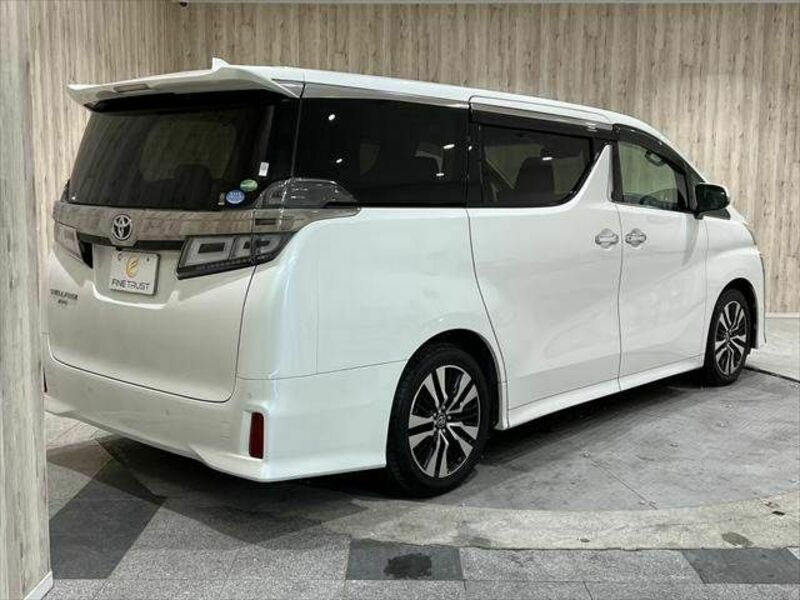 VELLFIRE-20