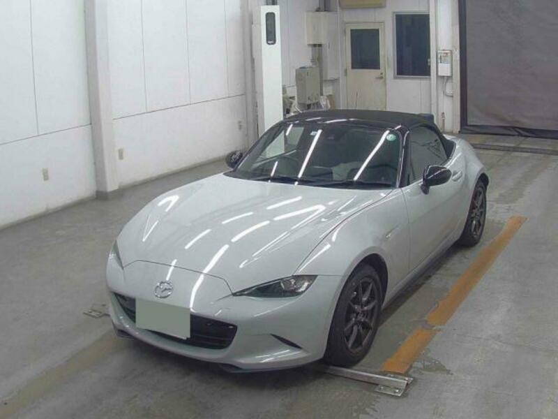 ROADSTER