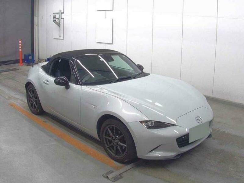 ROADSTER