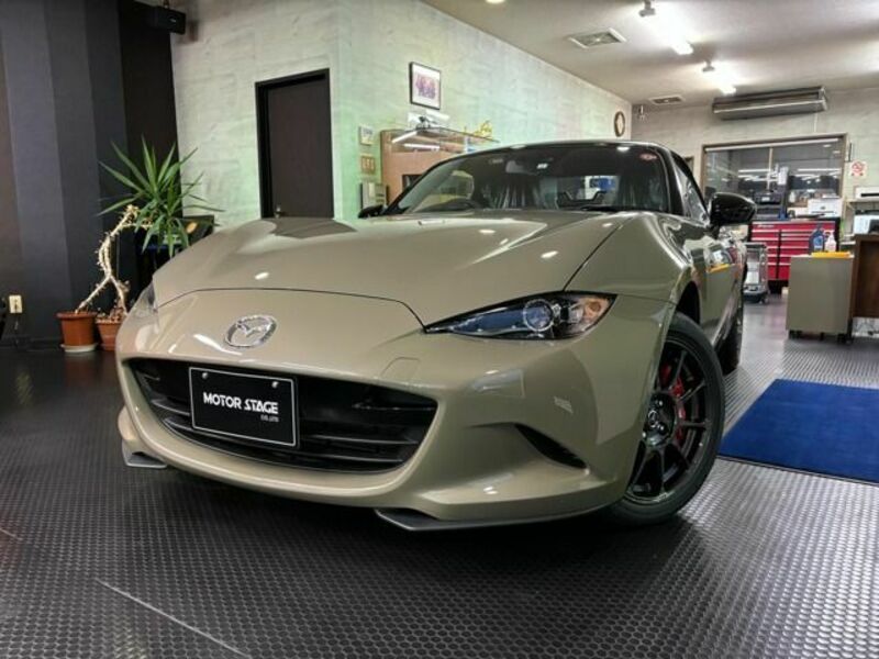 MAZDA ROADSTER