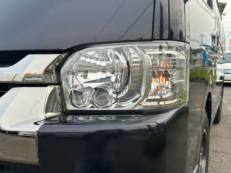 HIACE VAN-6