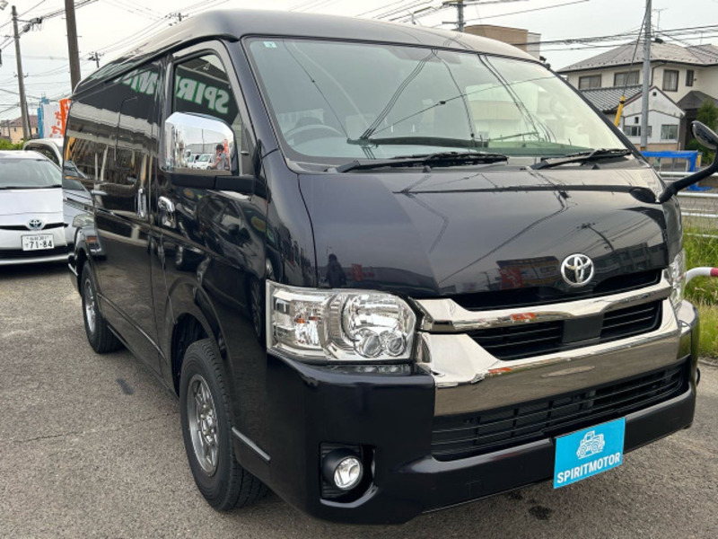 HIACE VAN-4