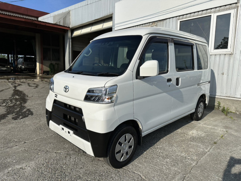 PIXIS VAN