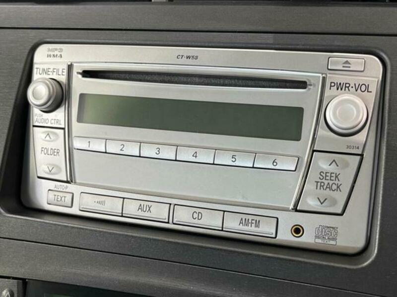 PRIUS-4