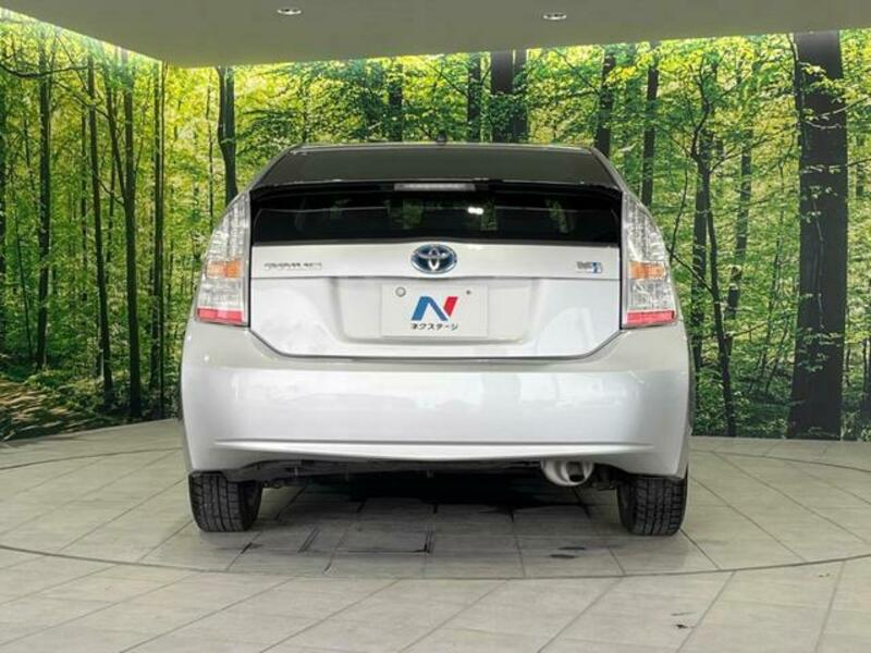 PRIUS-15