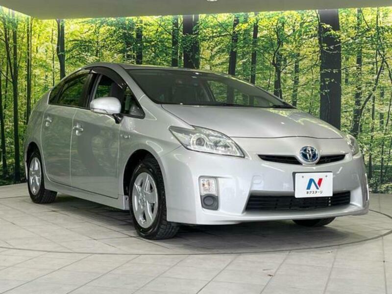 PRIUS-16