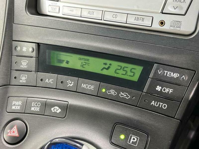PRIUS-3